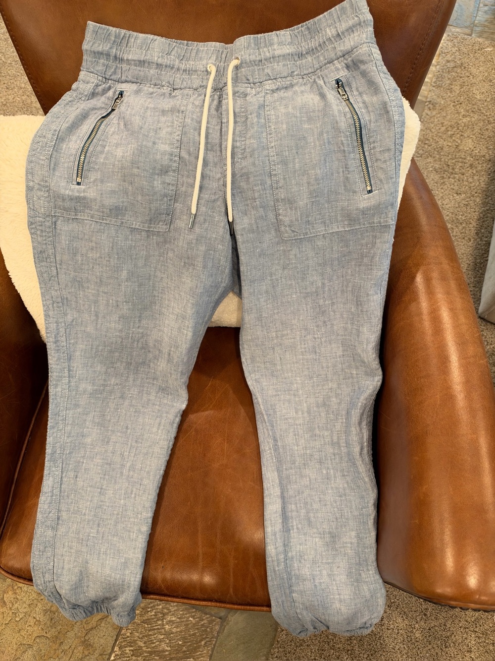 Athleta Cabo Linen Jogger Pants in a beautiful light blue/chambray color, women’